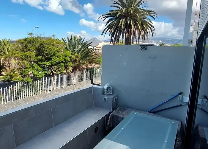 Tenerife South Sunny Terrace With View And Big Pool Aircon Dw Apartamento