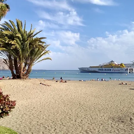 Tenerife South Sunny Terrace With View And Big Pool Aircon Dw Appartement